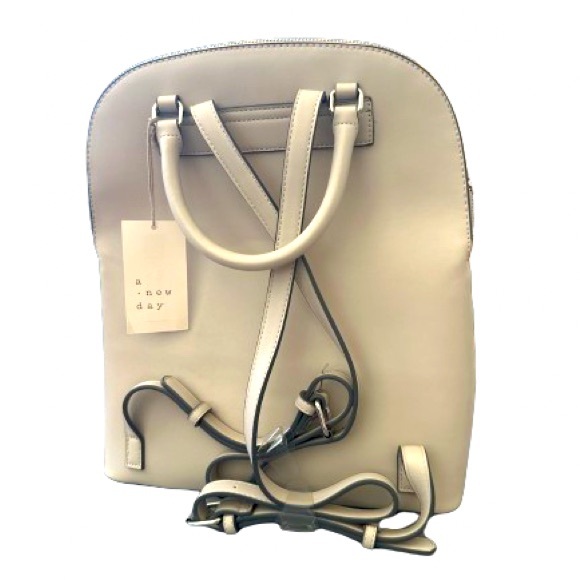 NWT- A New Day Backpack Grey - Picture 3 of 5